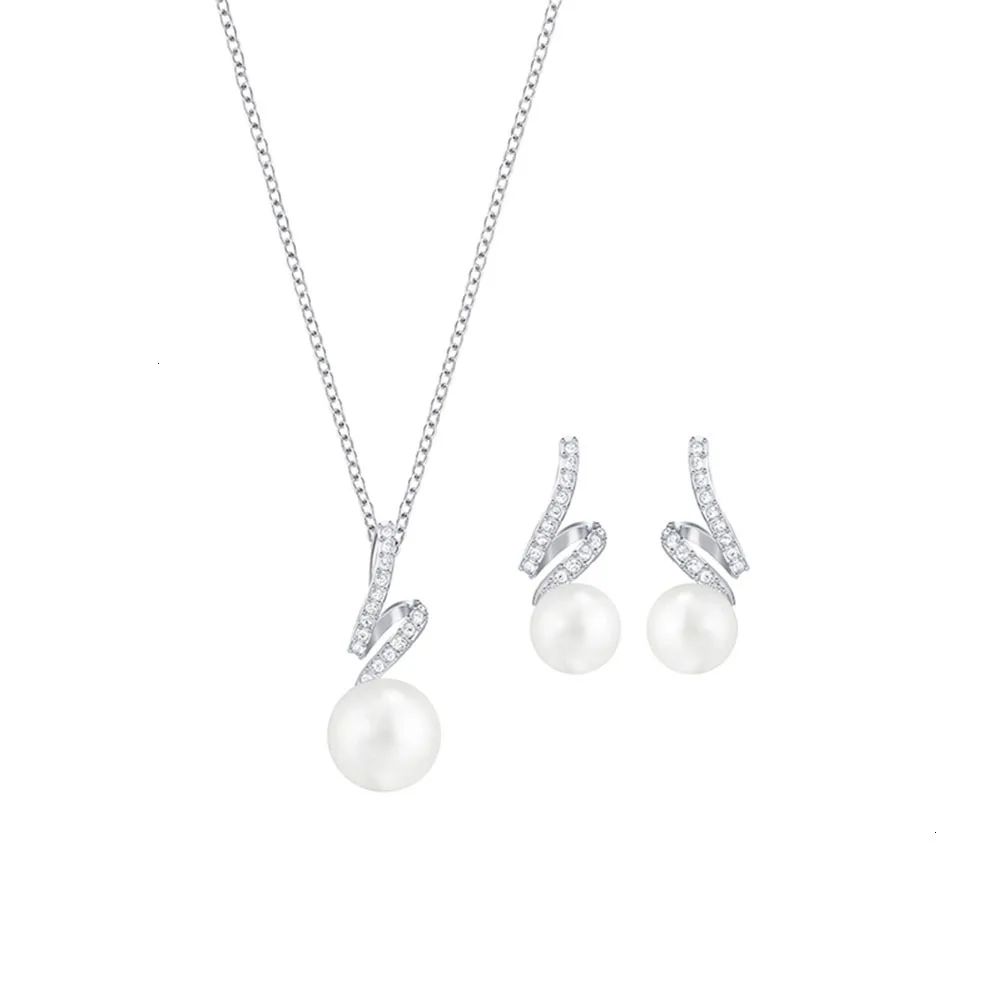 classic generous new spiral of silver broken crystal pearl necklace elegant women's fashions ladies present luxury jewelry