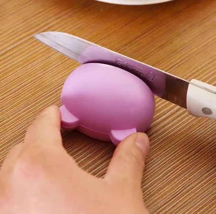 

1pcs cartoon mini sharpener kitchen knife sharpening portable knife stick