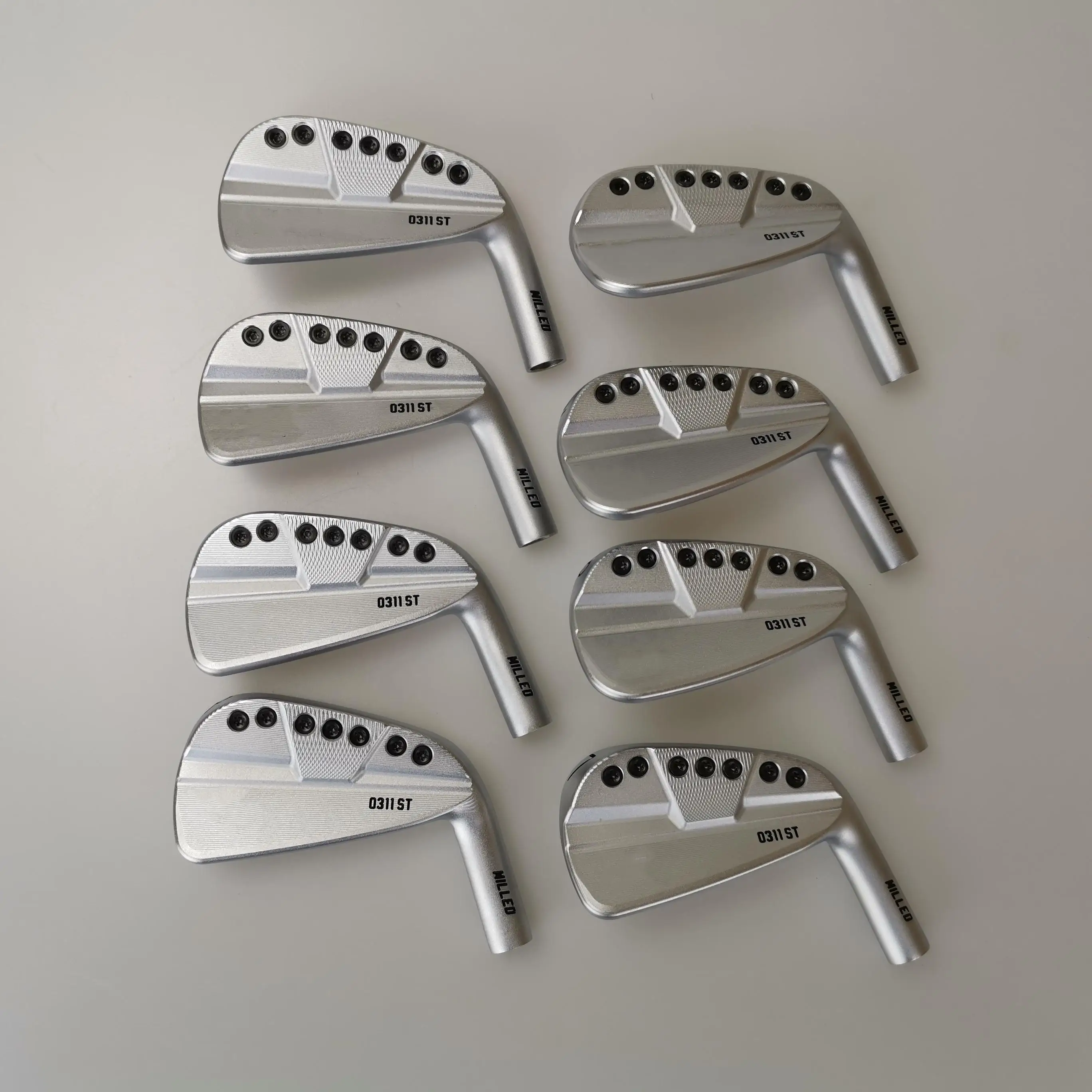 

Golf clubs OEM 0311 ST irons set sliver/black golf iron 4-9W a set of 7 pieces R / S with headcover high quality free shiping