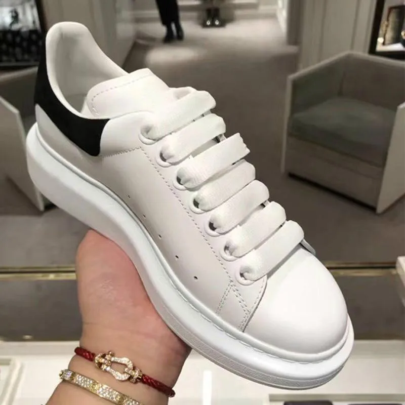 

2019 New Spring Autumn Genuine Leather Sneakers Women Flat Shoes Popular INS Fashion White bloggers big size chic women Shoes