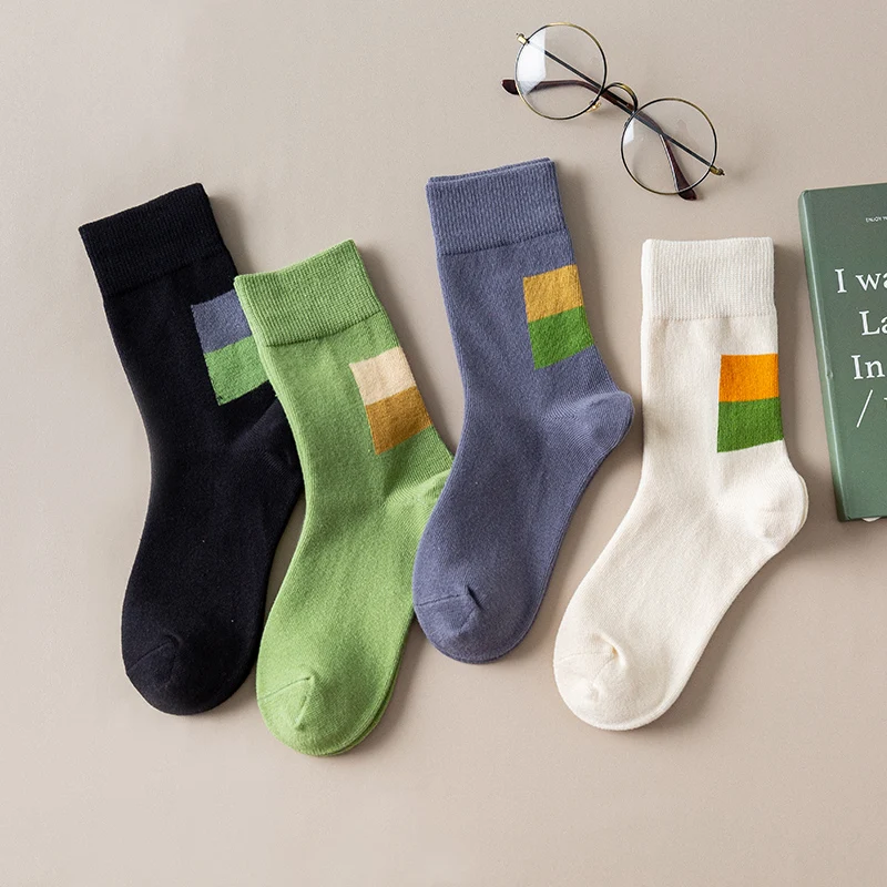 

4 Pair Cute Art Woman Socks Pack Women Korean Harajuku Cotton Happy Comfortable Skateboard Long High Socks Set Girl Quality Sox