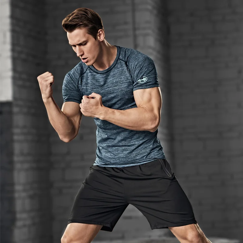 

Sports Set Men's Quick Drying Clothes T-shirt Tight Night Running Training Suit Gym Equipment Running Clothes