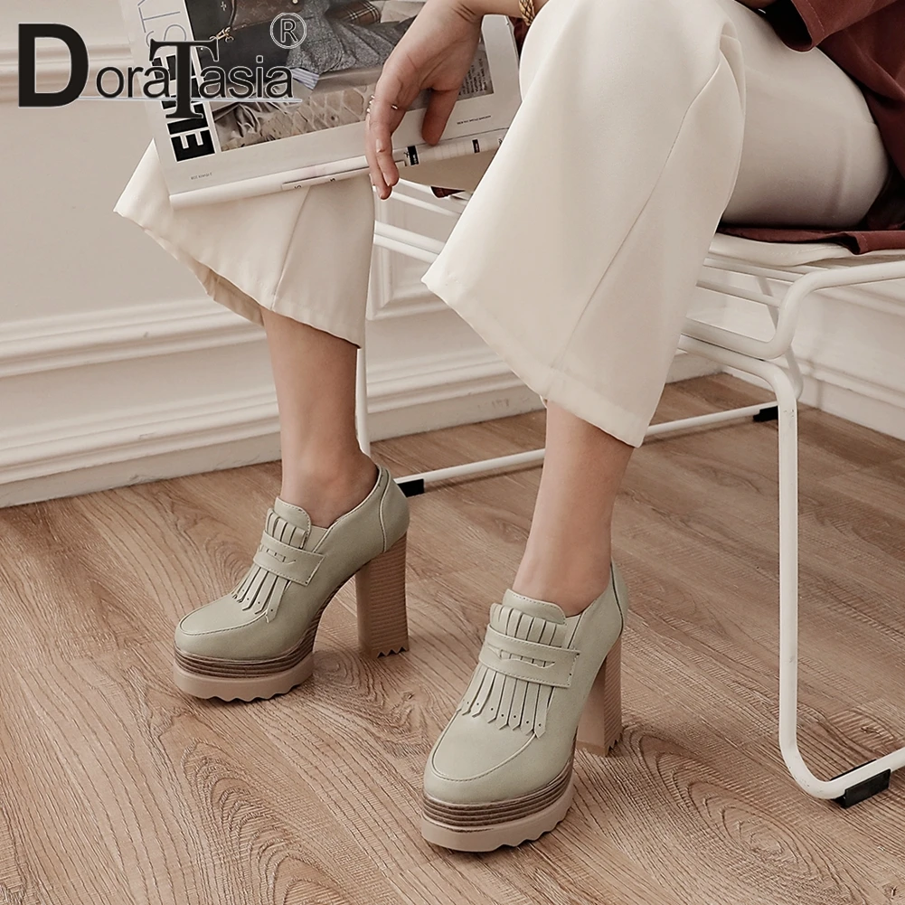 

DORATASIA Brand Female Spring Pumps Office Casual Sewing Pumps Women Platform Block Heel Fringe Slip On Platform Shoes Woman