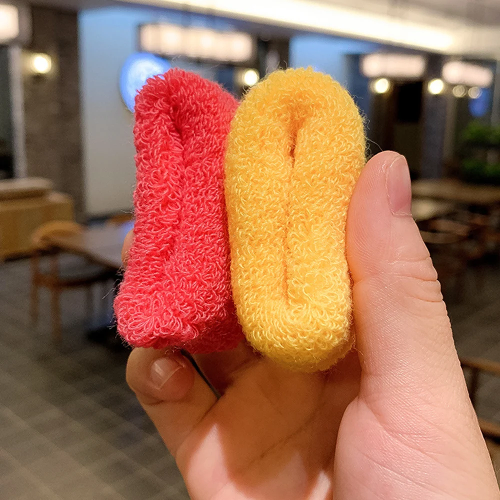 Рисунок 3 - разноцветные широкие густые эластичные