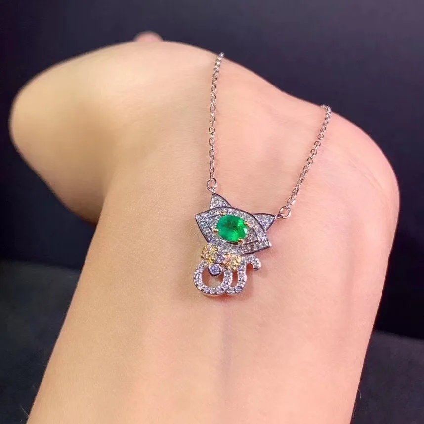 

New Natural Emerald Pendant Necklace 925 Silver Two-color Plating Process Main Stone Size 4x5mm