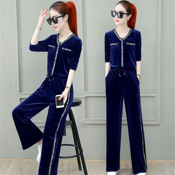 

Solid Color Velvet Tracksuit Women Costume Long Sleeve Hooded Sweatshirts Top and Pant Velour Tracksuits for Women 2 Piece Set