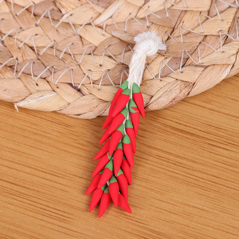 

1/12 Dollhouse Miniature Accessories Mini A String Of Red Chilli Simulation Pepper Vegetables Model Toy For Doll House Decor