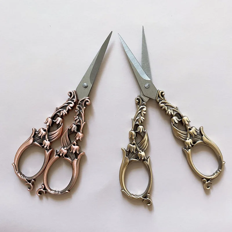 Vintage Small Sewing Scissors Very Ornate 3.25” Unbranded