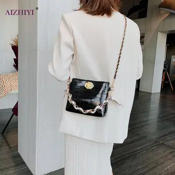 

Retro Stone Pattern Women PU Leather Crossbody Bags Silk Scarf Decor Chain Female Shoulder Messenger Handbags