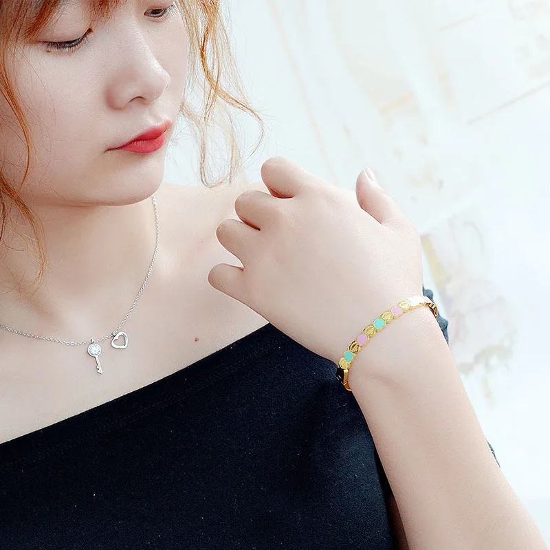 Price STH009 Vintage Stainless Steel Gold Color Bracelets Bangle Women Accessories Luxury Brand Heart Enamel Bracelet With Logo