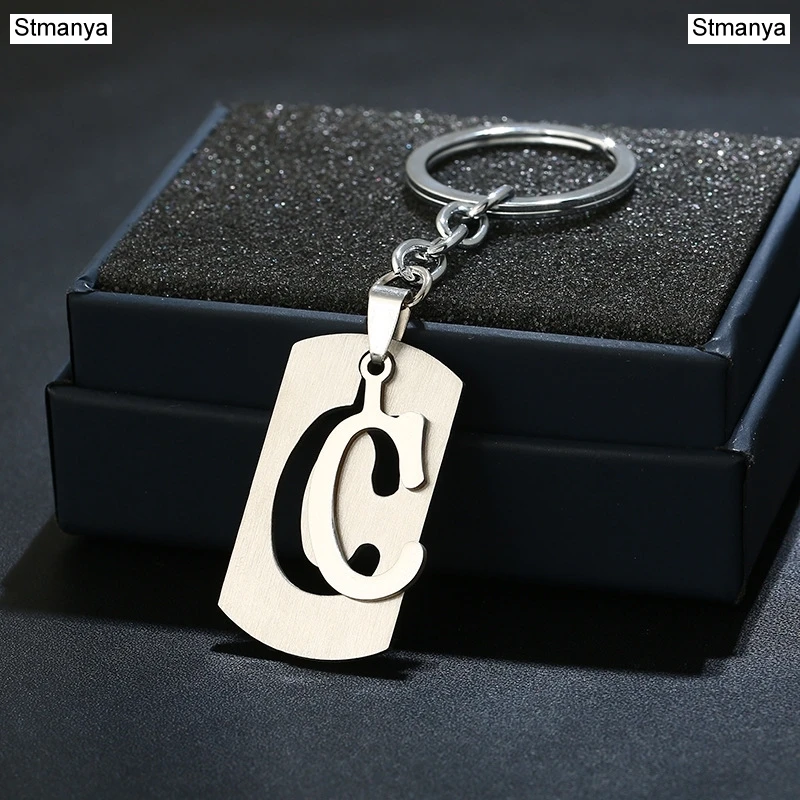 DIY из нержавеющей стали A-Z буквы брелок талисман 26 букв брелок мужской женский брелок пара подарок ювелирные изделия автомобильный брелок - Цвет: C