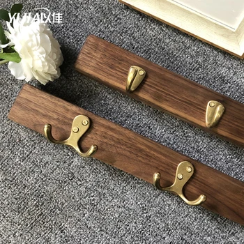 

Wholesale Natural Wood Clothes Hanger Wall Mounted Sundries Handbag Hat Scarf Hook Decorative Key Holder Bathroom Towel hook