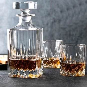 

luxury lead-free whiskey decanter set with 6 Pcs whiskey wine glass for Alcohol Bourbon Scotch 7 Pcs Set 0902-11