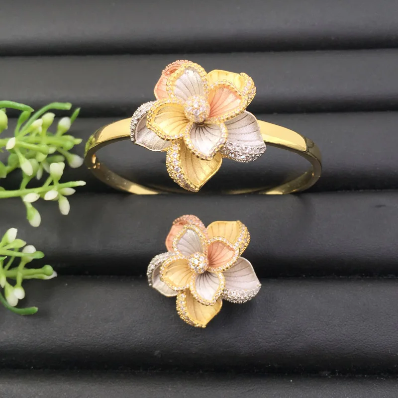 Lanyika Ювелирный Набор Новый дизайн нежный элегантный цветок браслет с кольцом для банкета Свадьба микро-инкрустация Популярные Роскошные Лу... Lanyika Ювелирный Набор Новый дизайн нежный элегантный цветок браслет с кольцом для банкета Свадьба микро-инкрустация Популярные Роскошные Лу...