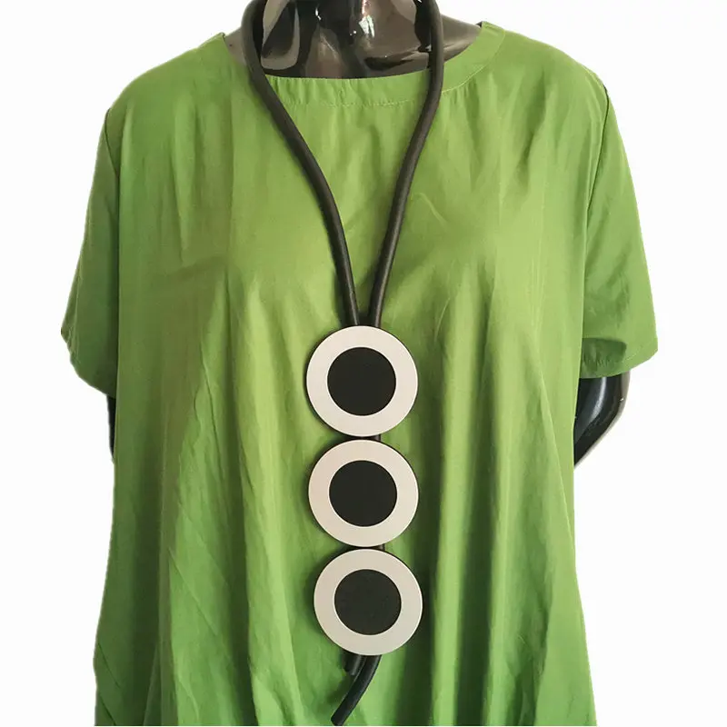 YD& YDBZ Новое круглое ожерелье с подвеской геометрические резиновые украшения для женщин длинное ожерелье аксессуары для одежды вечерние праздничные украшения
