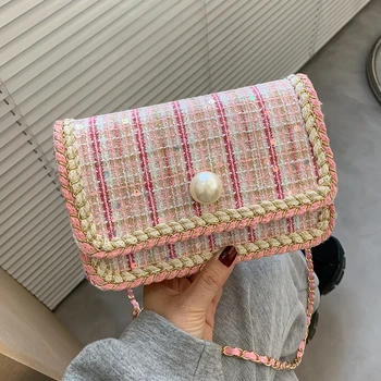 

Elegant Female Pearl Clasp Tote Bags 2020 New Winter Woolen Women's Designer Handbag Chain Bag Female Clutches Crossbody Bags
