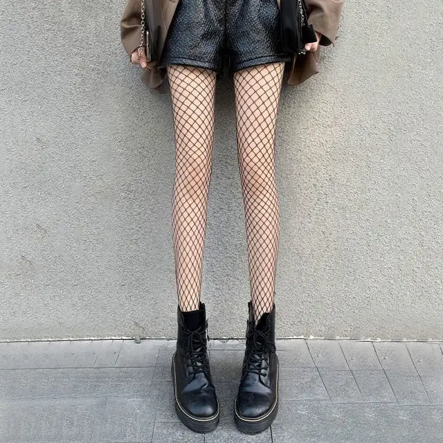 Women Anime Cosplay Lolita Girls Tights Black Sexy High Waist Fishnet Nylon Stocking Mesh Hosiery Pantyhose Lingerie Accessories medium mesh black