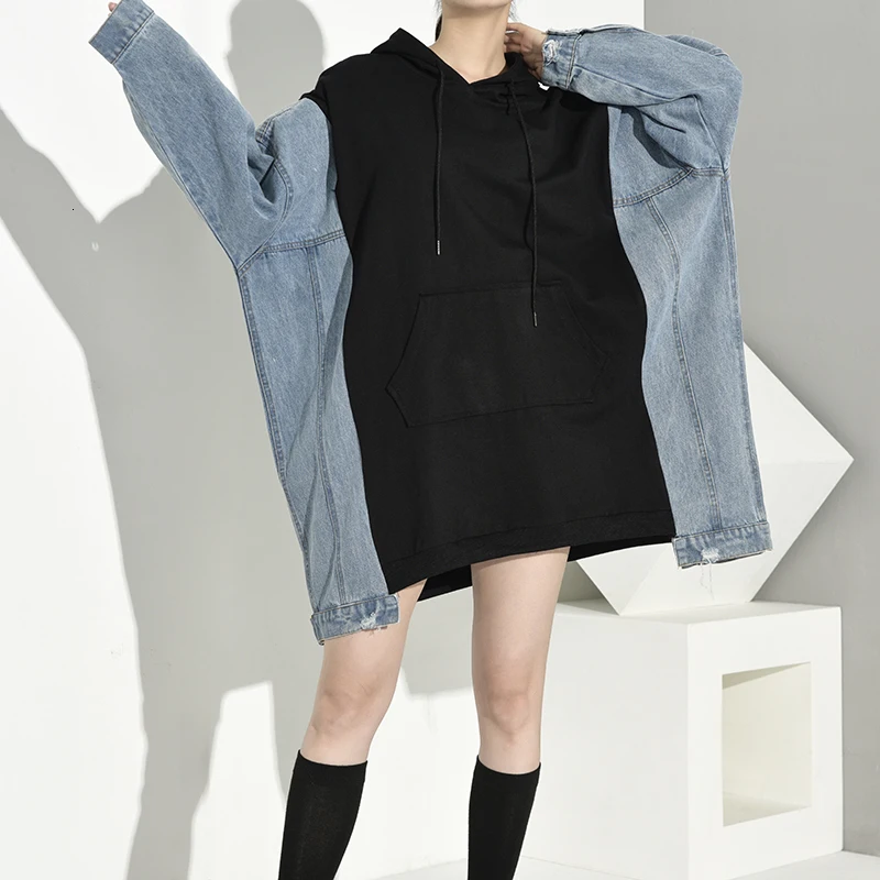 [EAM] Loose Fit Denim Split Oversized Long Sweatshirt New Hooded Long Sleeve Women Big Size Fashion Autumn Winter 1D5330