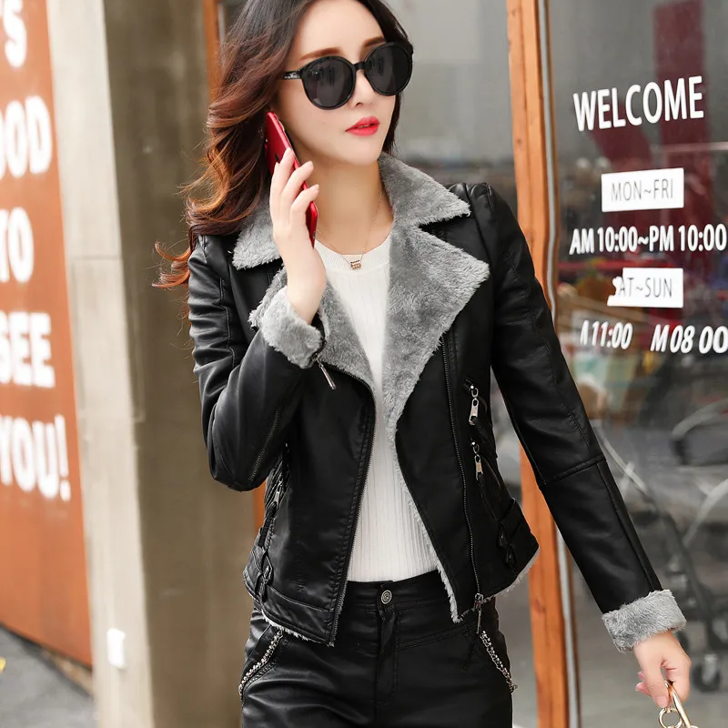 

THEME 21 Pu Leather Jacket Women Fashion Outerwear Zipper Coral Fleece Collar Motorcycle Coat Short Faux Leather Biker Jacket