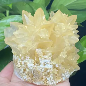 

Yunnan Crystal quartz Natural Mineral Crystal Handle Gifts Decoration rose quartz stones minerals rough stone