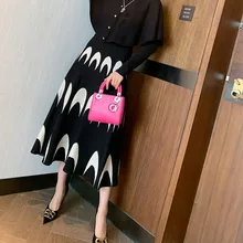 Autumn Winter Retro Women Sweater Skirt Moon Print Big Herm High Waist Black Knitted long Skirts