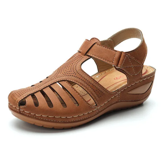 

2020 Summer Retro Women's Sandals Genuine Leather Crocs Women Wedge Platform Sandals Plus Size 41 44 46 Causal Mother Shoes