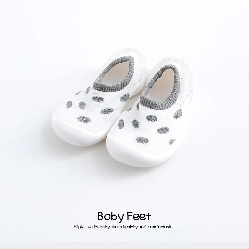 Children's rubber shoes baby toddler shoes Baby cartoon non-slip floor socks baby toddler shoes leopard pattern - Цвет: Gray dots