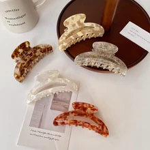 

2021 Korean Acetate Large Hair Claws Elegant Acrylic Hairpins Barrette Crab Hair Clips Headwear for Women Girls Hair Accessories