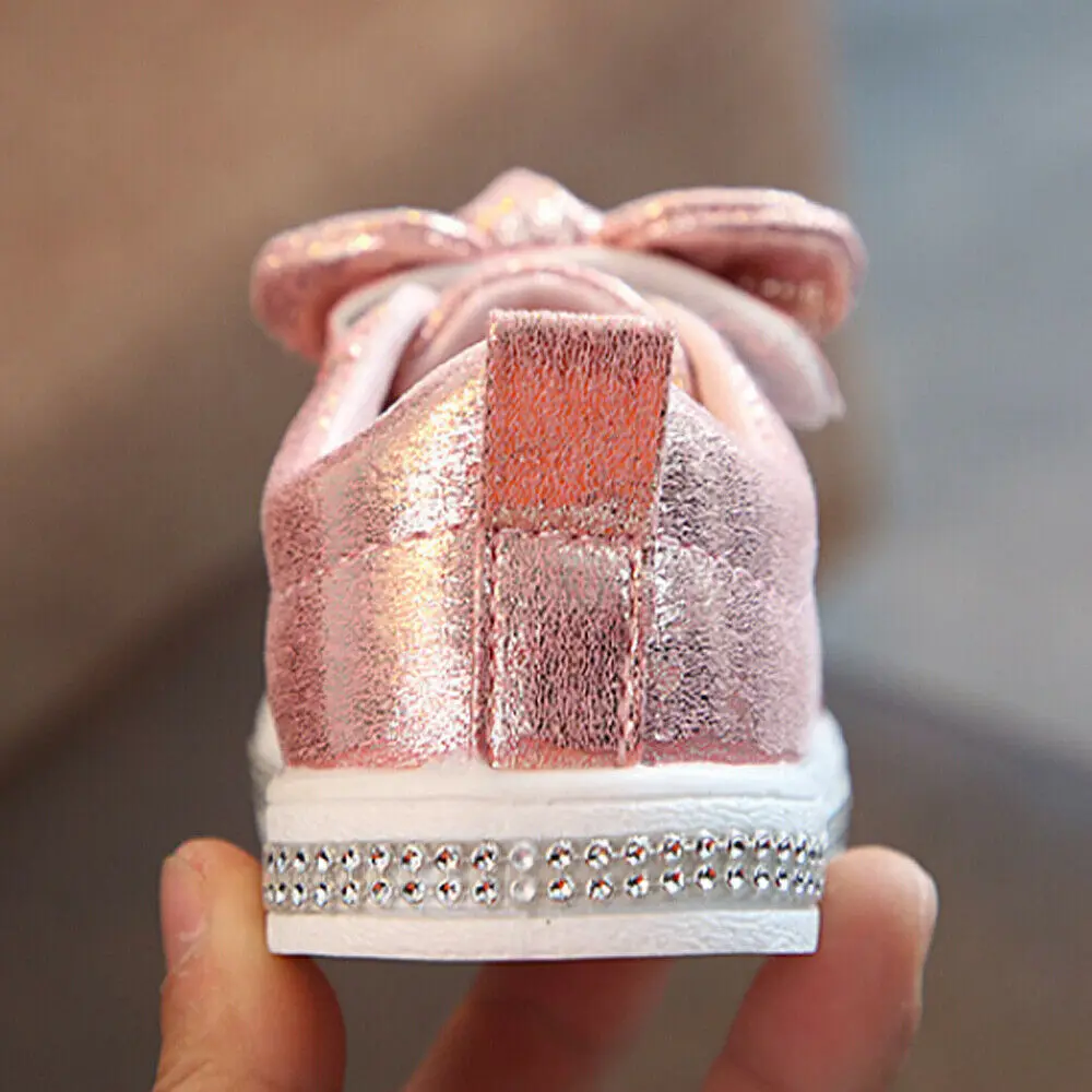Toddler Girls' Glitter Bow Crib Shoes 5