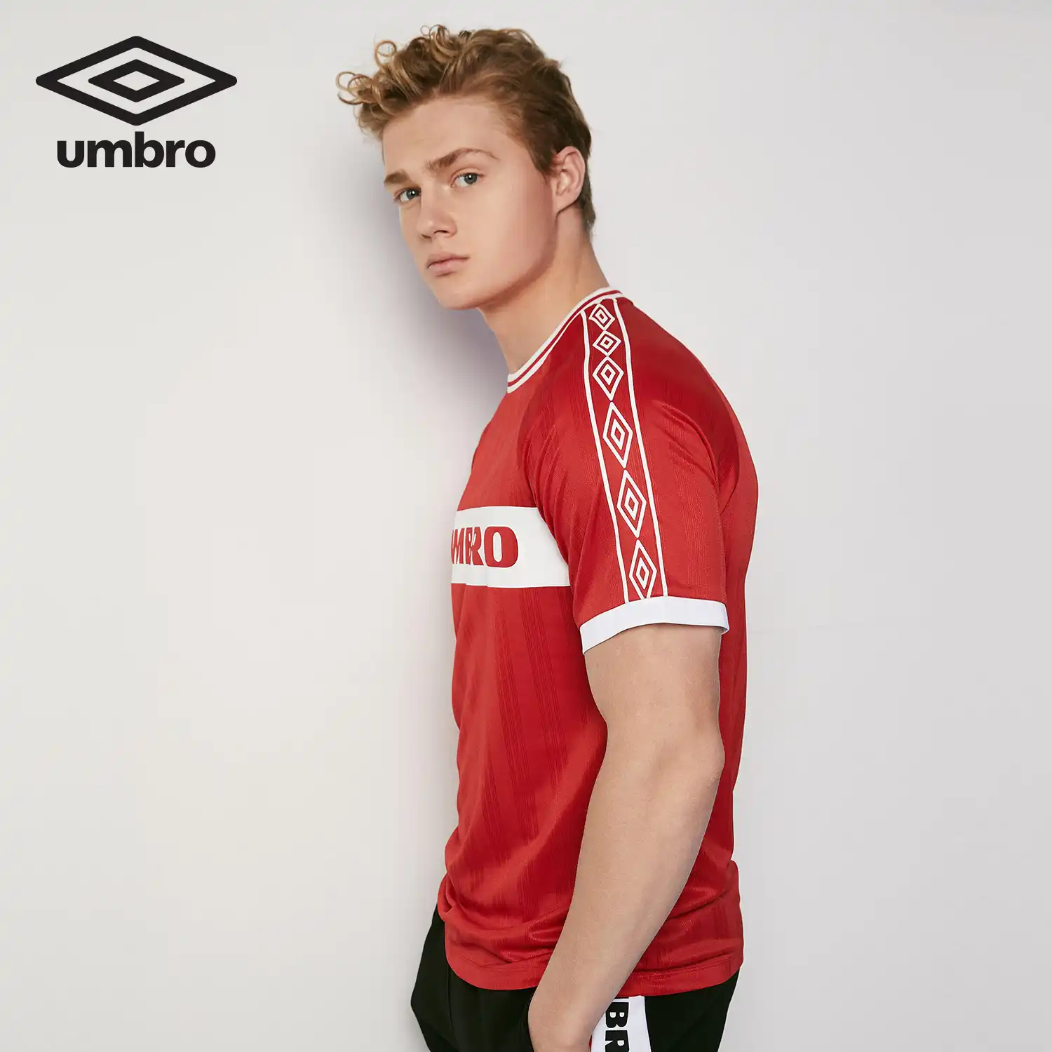 umbro round neck t-shirt