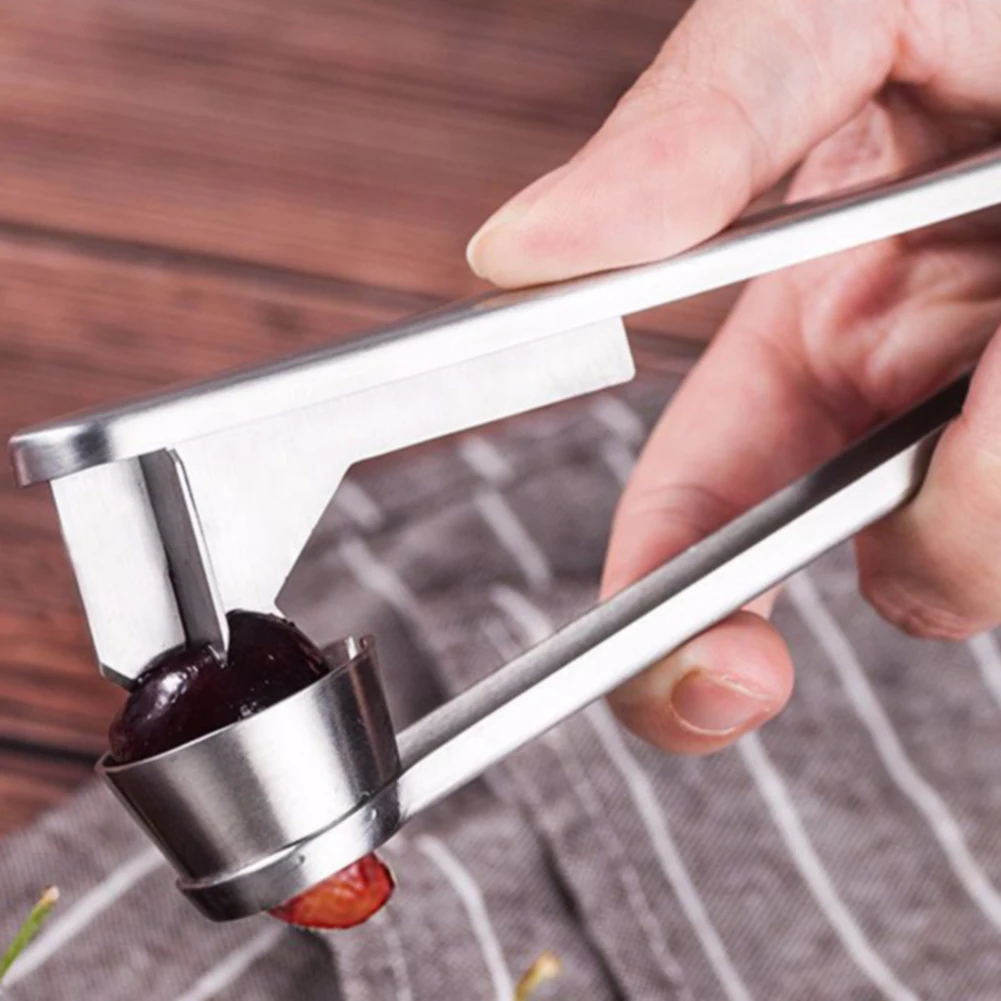 Olives Useful Home Fruit Squeeze Vegetable Core Remover Stainless Steel Tools Manual Kitchen Gadget Cherry Pitters Handheld