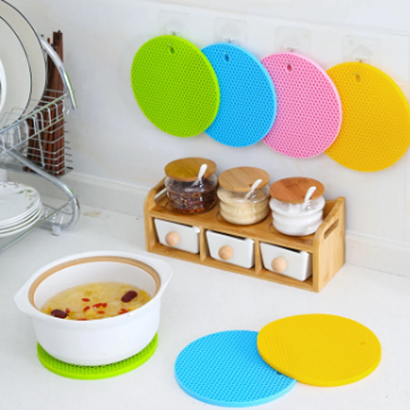 

Soft Honeycomb Silicone Placemat Round Anti-slip Mat Heat Insulation Pad Thickened Casserole Mat For Home Kitchen Accessories