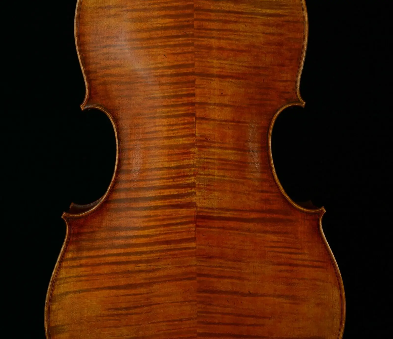 Настоящая фотография удивительно исключительная Виолончель исключительный