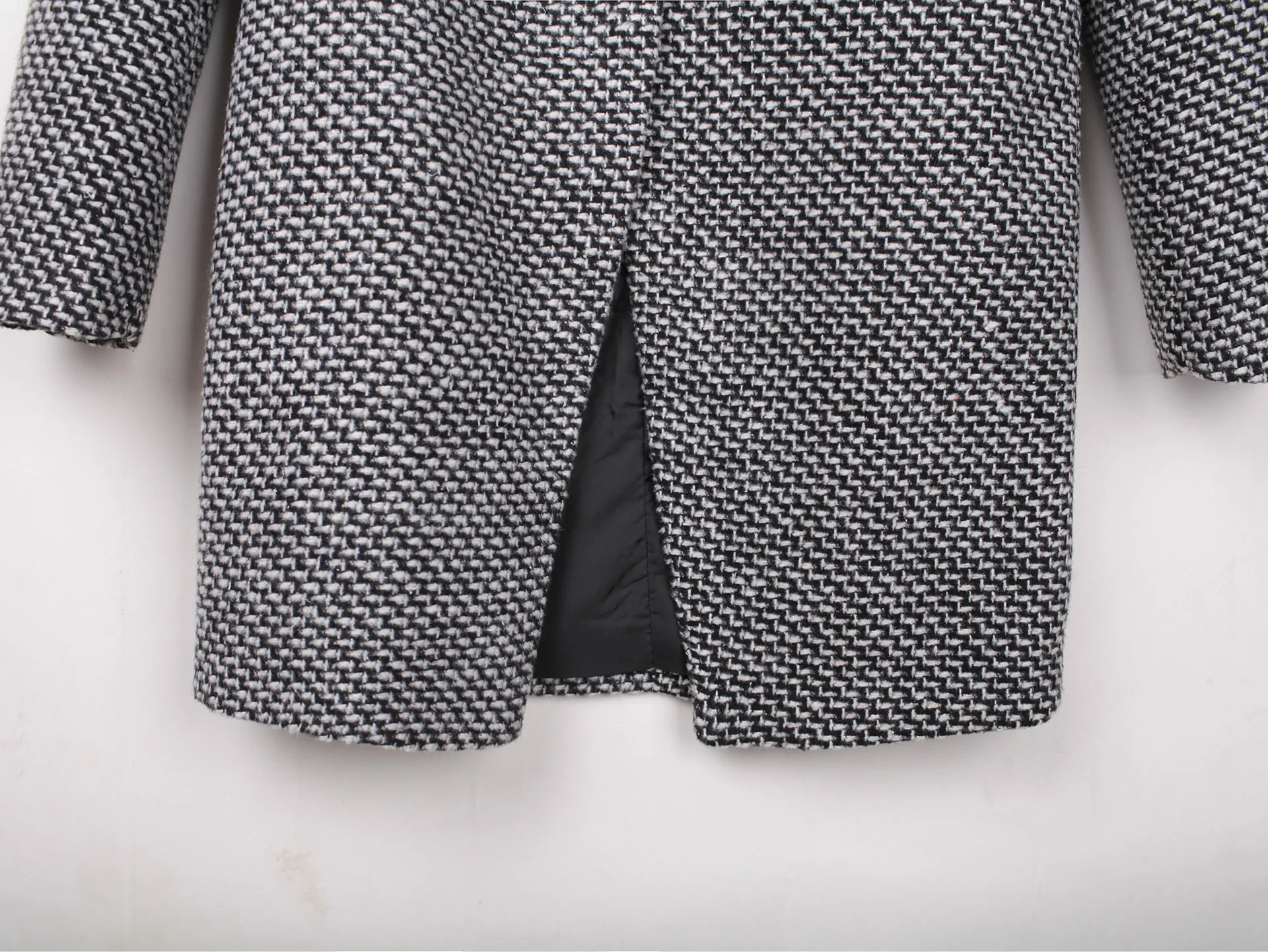 aeProduct.getSubject()