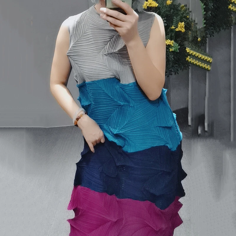 LANMREM Colorblock Diamond Pleat Design Stand Collar Sleeveless Loose Plus Woman Dress Casual Wild Fashion Summer New TV500
