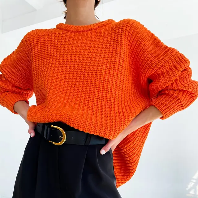 Solid Knitted Thickening Oversized Sweater 4