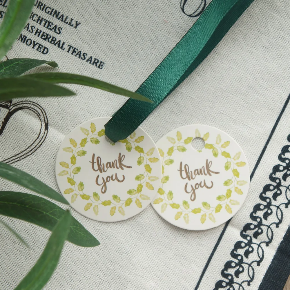 

50pcs Soft Green Leaf Wreath Garland Thank You Design Paper Tags Labels Wedding Birthday Party Gift Decoration Scrapbooking DIY