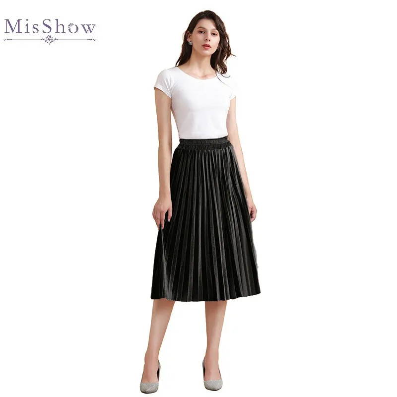 

Autumn Women Velvet Black Pleated Skirt High Waist Vintage A line Midi Skirts Korean Style School Girl Fashion Clothes 2020