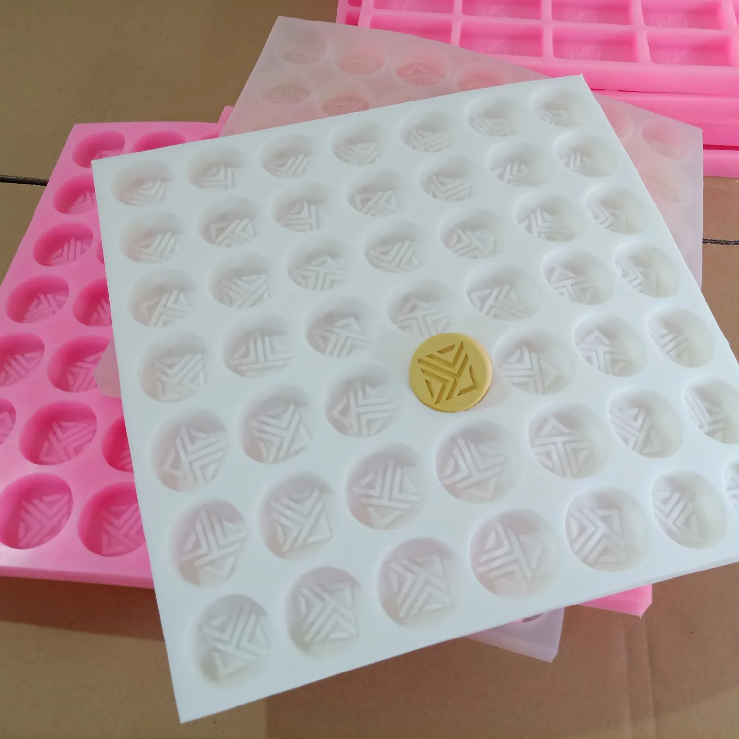 Custom Candle Wax Melt Silicone Mold Hotel Natural Soap Molds Chocolate