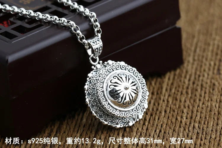 2724249855_2092824473