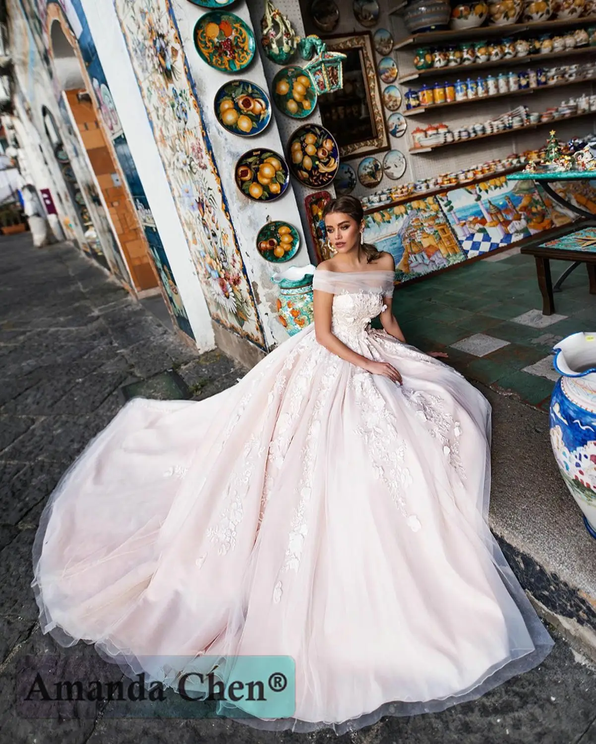 Vestidos de novia с открытыми плечами кружева аппликации 3D Цветы ТРАПЕЦИЕВИДНОЕ свадебное платье