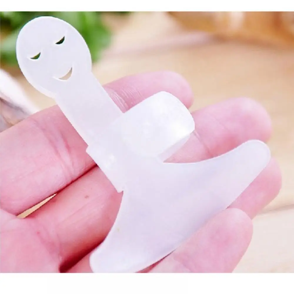 5 шт./компл. Smile кухонные аксессуары пластиковый предохранитель для пальцев Защита пальца руки не повредит резалка для овощей инструменты бе... 5 шт./компл. Smile кухонные аксессуары пластиковый предохранитель для пальцев Защита пальца руки не повредит резалка для овощей инструменты бе...