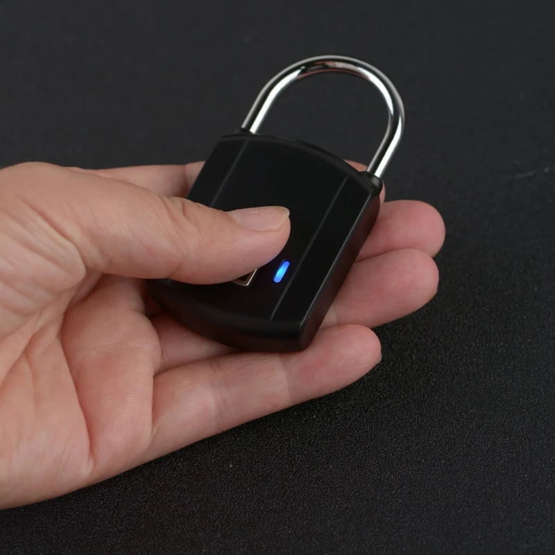Противоугонный USB Перезаряжаемый умный Keyless электронный замок с отпечатком пальца Противоугонный безопасный замок безопасности двери багажный чехол с замками