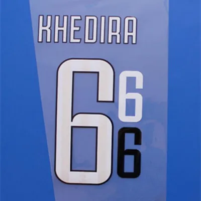 18 домашних BUFFON DYBALA CHIELLINI PJANIC KHEDIRA HIGUAIN MANDZUKIC BONUCCI DANI ALVES на заказ Nameset футбол Satch значки - Цвет: KHEDIRA