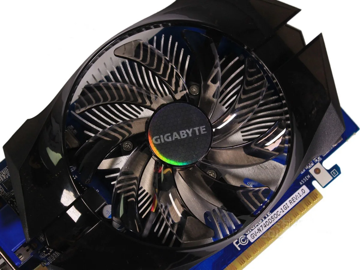 Видеокарта GIGABYTE GT 740 1 ГБ видеокарты 128 бит GDDR5 для nVIDIA Geforce GT740 1 ГБ VGA карты прочнее, чем используется GTX650