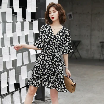 

2020 Summer Elegant Cascading Ruffles Floral Print Mini Dress Women Sexy V-neck Flare Sleeve Dresses Women Sundresses