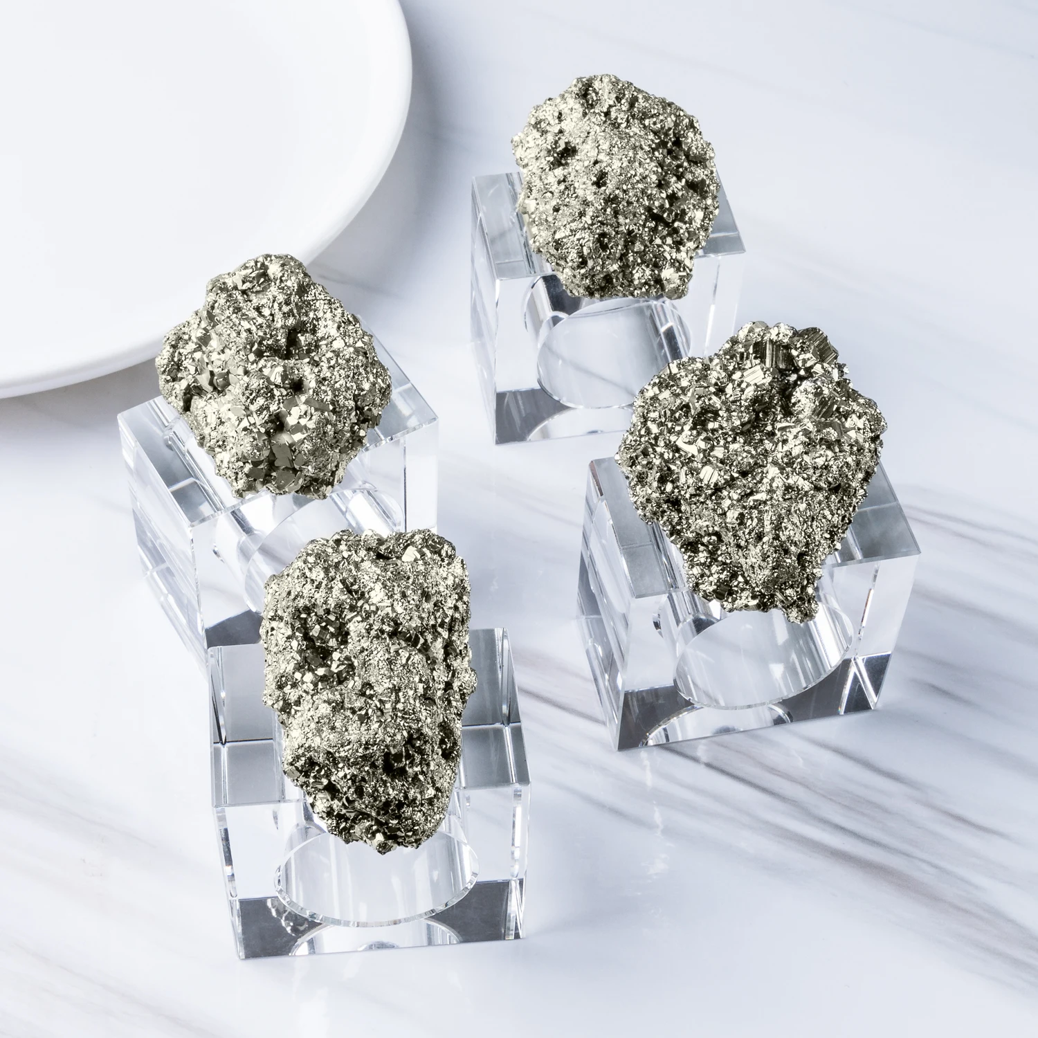 

Luxury Napkin Decoration Wedding Napkin Rings Crystal Pyrite 4PCS/SET Napkin Holder Ring for Wedding Party Christmas