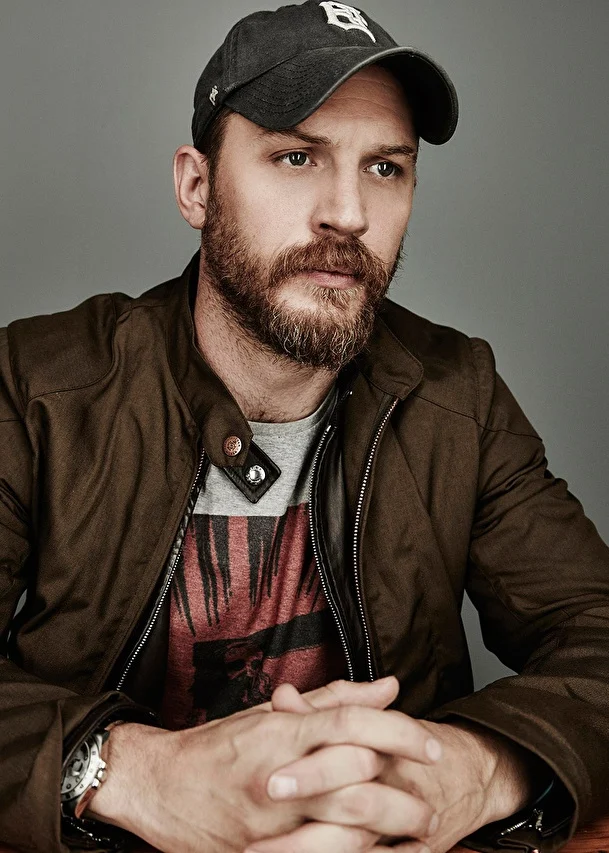 privately.ru_krasavec-tom-hardi-komu-on-nravitsja-1