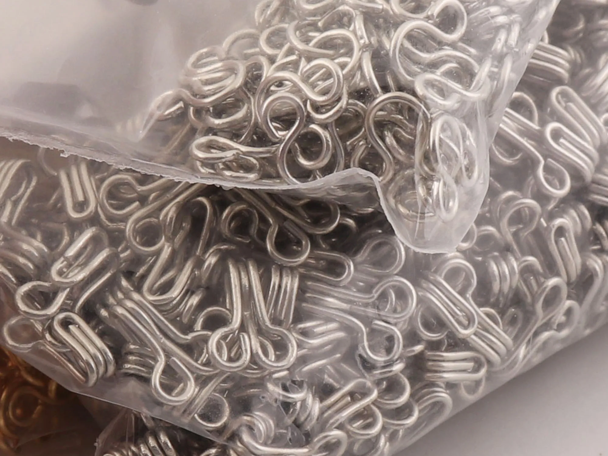 100 Sets Gold/Silver/Black Metal Hook and Eye Set Closure Hook Eye Clothing  Sewing Hook and Eye Clasp-8mm*6mm