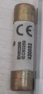 Предохранители: DF 1A 500V 120KA 420001 гг/4A 500V gG 420004/32A 400V 420032 10*38